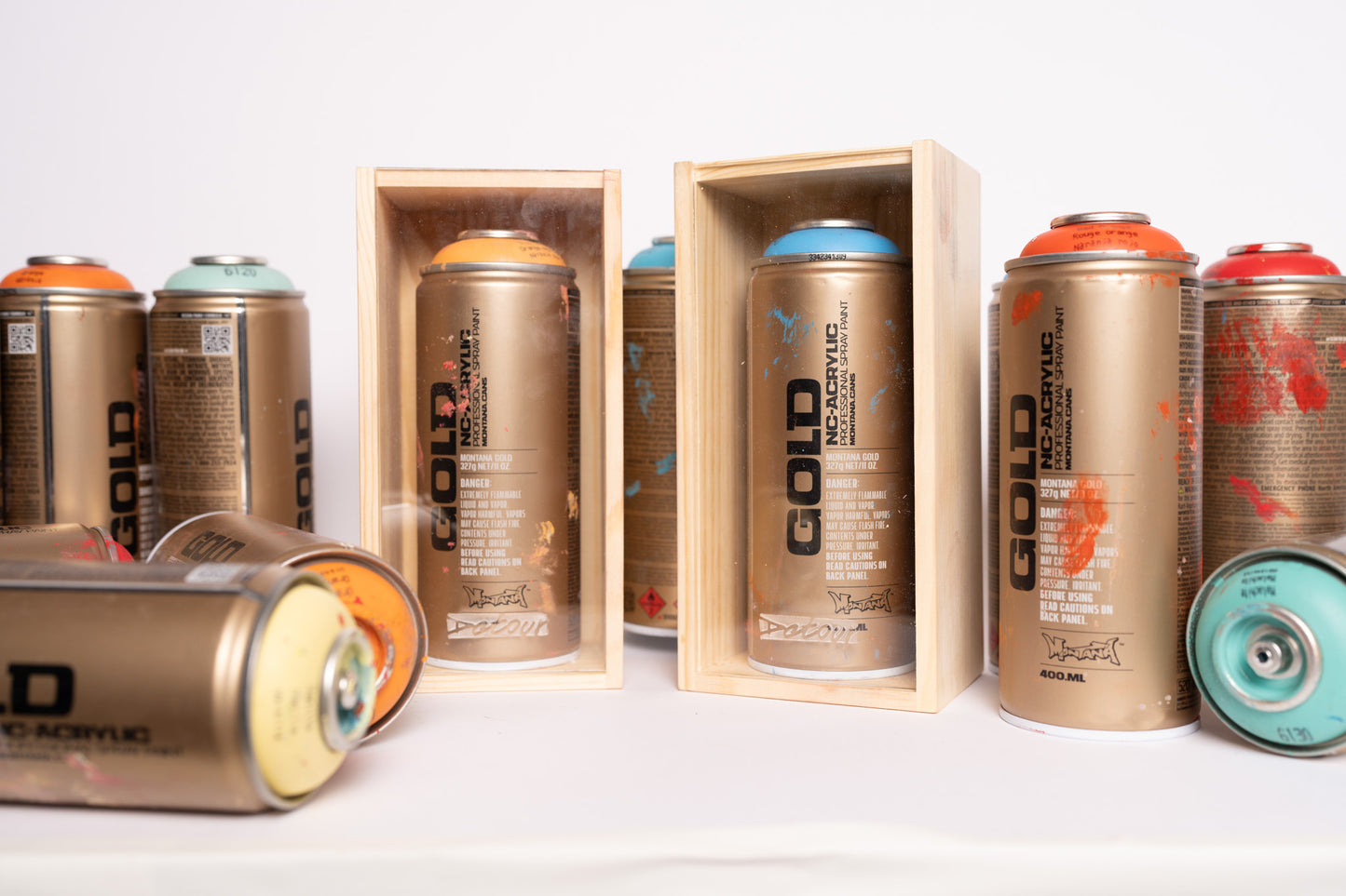 Collectible Spray Paint Can (Signal Blue)